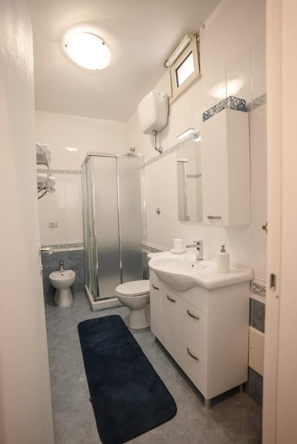 B&B Villa Maria Di Venere Bari Bagian luar foto